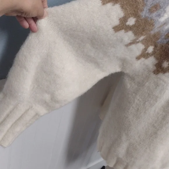NEWBanana Republic51% Alpaca Cream Turtleneck Bosque Oversized Fair Isle Sweater - Picture 5 of 13